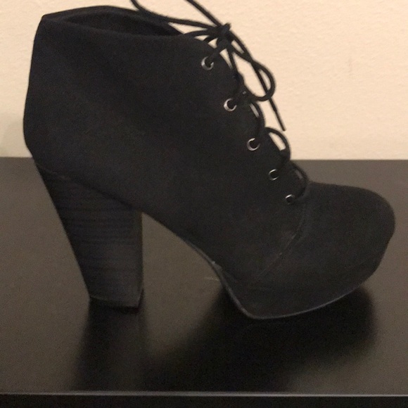 Black booties - Picture 4 of 4